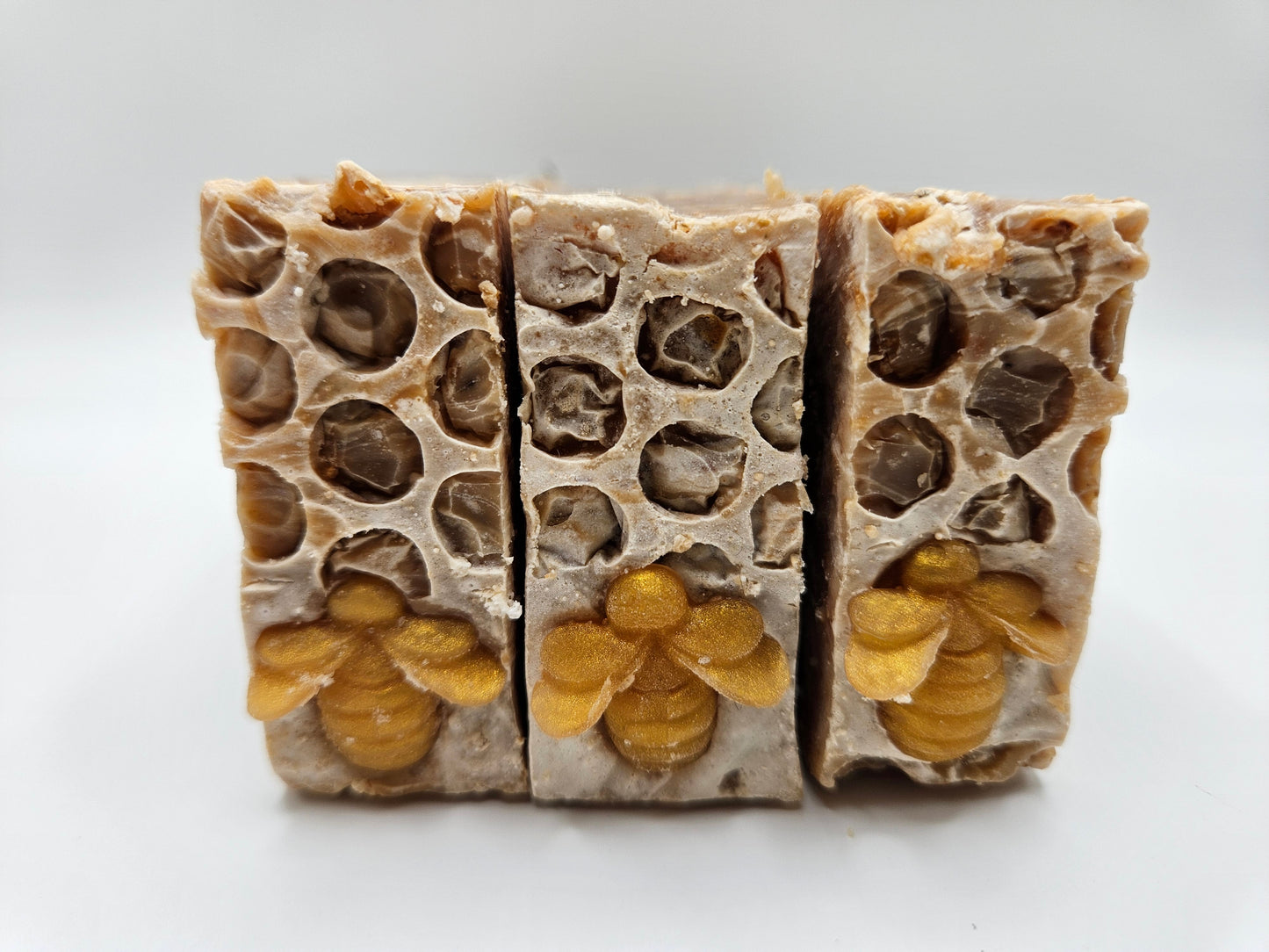 Oatmeal Milk & Honey Soap  (NON-VEGAN) Butterfly Bliss Naturals Soap Co