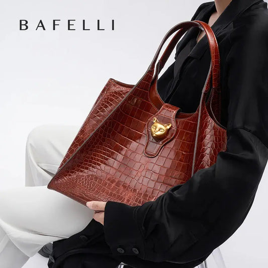 New 2025 Light Luxury Crocodile Pattern Genuine Leather Women's Messenger Bag Commuter Versatile Large Capacity Handbag ANOINTED_ADORNED