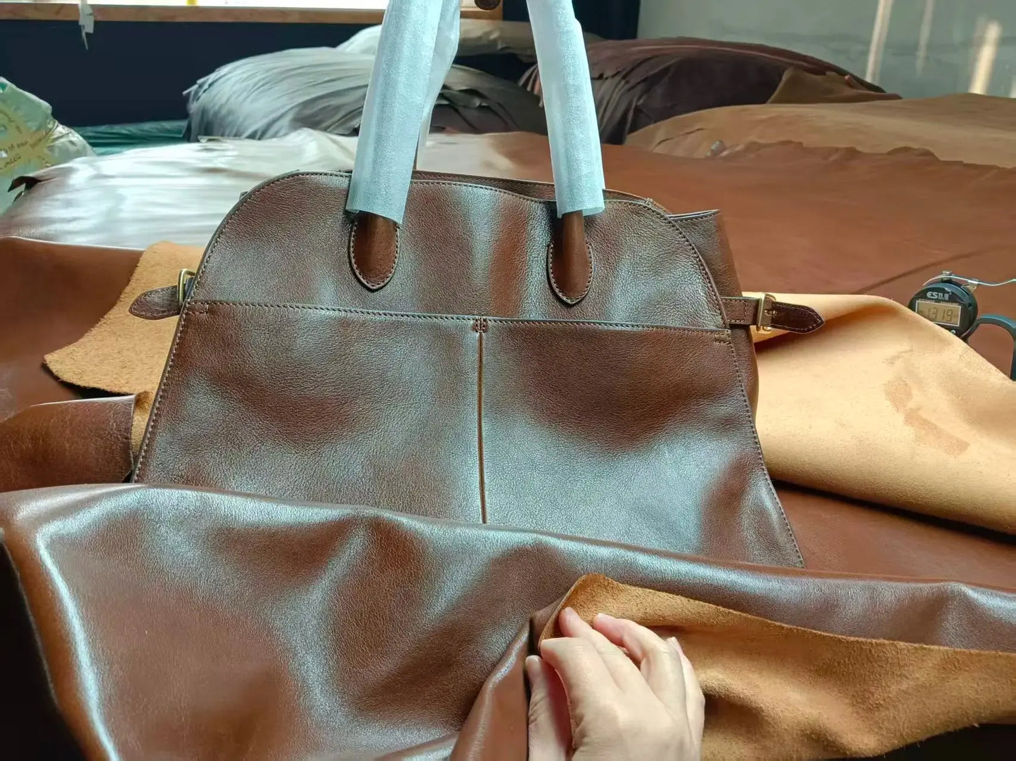 Women's Genuine Leather Large Capacity Tote Bag Female Retro Luxury Briefcase Vintage Cowhide Shoulder Handbag ANOINTED_ADORNED